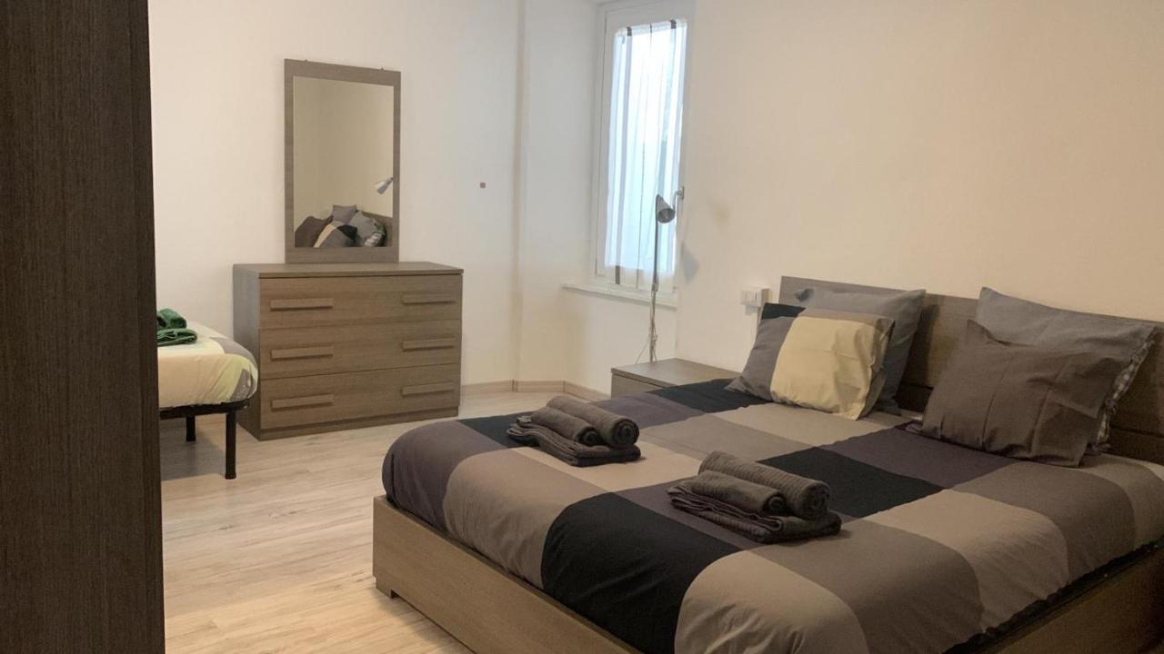 Appartamento Centro Storico Porlezza Buitenkant foto
