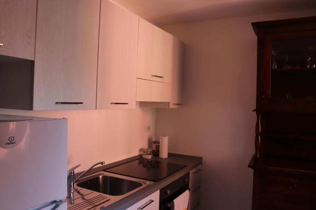 Appartamento Centro Storico Porlezza Buitenkant foto