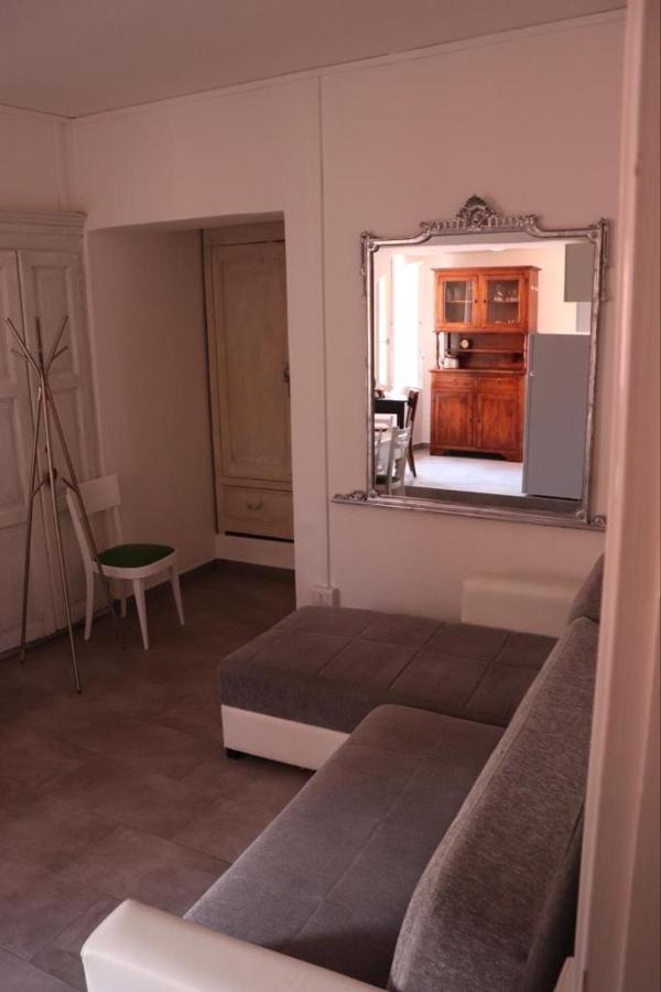 Appartamento Centro Storico Porlezza Buitenkant foto